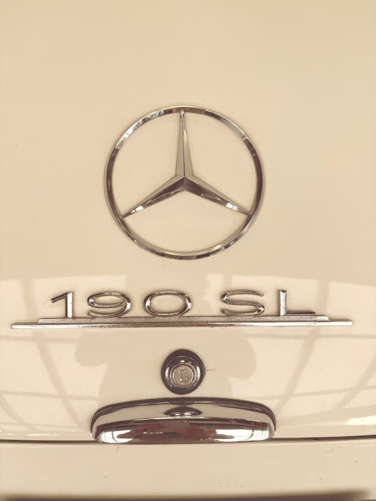 メルセデスベンツ190SL